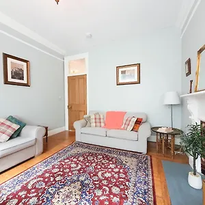 Apartment Charming Old Town, Edinburgh